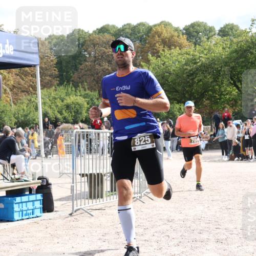 14.09.2025 - Stadtparktriathlon Strokosch-Dieckow http://msf.ph/oto/8887772 14.09.2025 11:49:28 Ziel 721, 780, 803, 825 meine-sportfotos.de