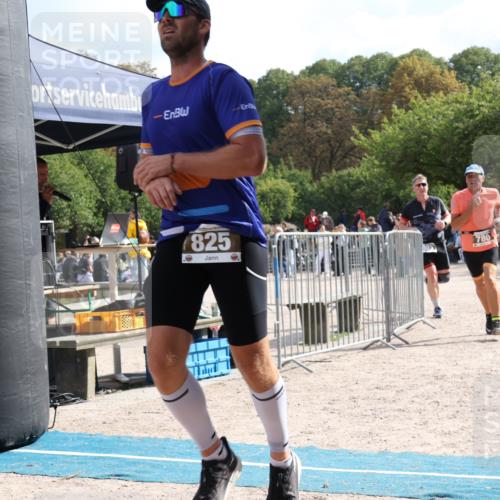14.09.2025 - Stadtparktriathlon Strokosch-Dieckow http://msf.ph/oto/8887774 14.09.2025 11:49:28 Ziel 721, 780, 803, 825 meine-sportfotos.de