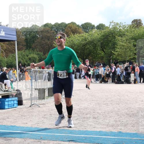 14.09.2025 - Stadtparktriathlon Strokosch-Dieckow http://msf.ph/oto/8887803 14.09.2025 11:50:41 Ziel 627, 739 meine-sportfotos.de