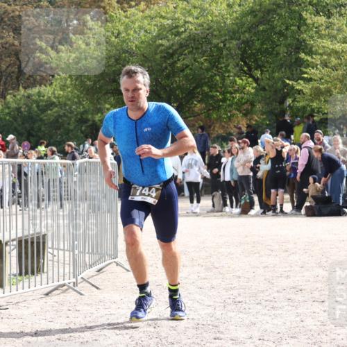 14.09.2025 - Stadtparktriathlon Strokosch-Dieckow http://msf.ph/oto/8887860 14.09.2025 11:52:38 Ziel 744 meine-sportfotos.de