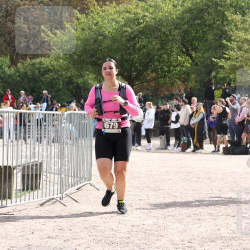 14.09.2025 - Stadtparktriathlon Strokosch-Dieckow http://msf.ph/oto/8888000 14.09.2025 11:57:22 Ziel 679, 901 meine-sportfotos.de