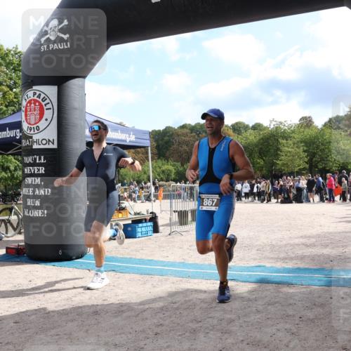 14.09.2025 - Stadtparktriathlon Strokosch-Dieckow http://msf.ph/oto/8888043 14.09.2025 11:58:46 Ziel 848, 867, 872 meine-sportfotos.de