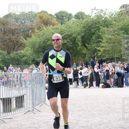 14.09.2025 - Stadtparktriathlon Strokosch-Dieckow http://msf.ph/oto/8888103 14.09.2025 12:00:10 Ziel 835, 838 meine-sportfotos.de