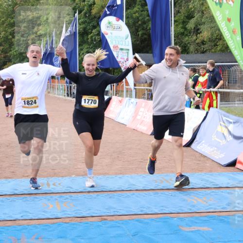 14.09.2025 - Airport Race Strokosch-Dieckow http://msf.ph/oto/8888159 14.09.2025 12:58:12 Ziel 165, 1824, 2131 meine-sportfotos.de