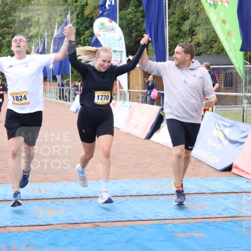 14.09.2025 - Airport Race Strokosch-Dieckow http://msf.ph/oto/8888175 14.09.2025 12:58:12 Ziel 165, 1824, 2131 meine-sportfotos.de