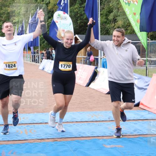 14.09.2025 - Airport Race Strokosch-Dieckow http://msf.ph/oto/8888186 14.09.2025 12:58:12 Ziel 165, 1824, 2131 meine-sportfotos.de