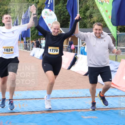 14.09.2025 - Airport Race Strokosch-Dieckow http://msf.ph/oto/8888189 14.09.2025 12:58:12 Ziel 165, 1824, 2131 meine-sportfotos.de