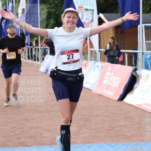 14.09.2025 - Airport Race Strokosch-Dieckow http://msf.ph/oto/8888318 14.09.2025 12:58:49 Ziel 27, 132, 1711, 4144 meine-sportfotos.de