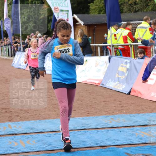 14.09.2025 - Airport Race Strokosch-Dieckow http://msf.ph/oto/8888449 14.09.2025 10:32:12 Ziel 3208, 3328, 3351, 3582 meine-sportfotos.de