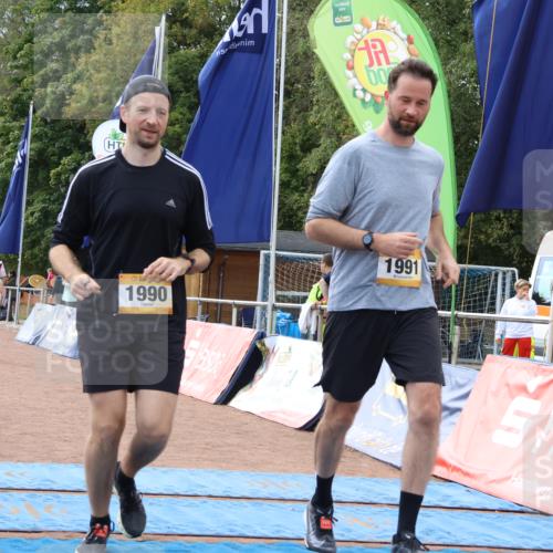 14.09.2025 - Airport Race Strokosch-Dieckow http://msf.ph/oto/8888728 14.09.2025 13:00:32 Ziel 1990, 1991, 2174 meine-sportfotos.de