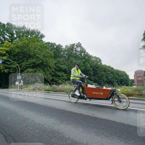 14.09.2025 - Stadtparktriathlon Michael Burmester http://msf.ph/oto/8888845 14.09.2025 08:54:45 Radfahren 331 meine-sportfotos.de