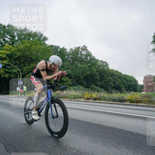 14.09.2025 - Stadtparktriathlon Michael Burmester http://msf.ph/oto/8888851 14.09.2025 08:55:08 Radfahren 344, 365, 368, 374, 377 meine-sportfotos.de