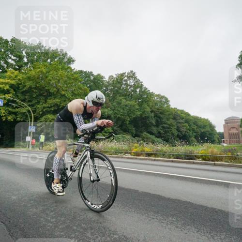 14.09.2025 - Stadtparktriathlon Michael Burmester http://msf.ph/oto/8889142 14.09.2025 09:05:24 Radfahren 312, 351, 355, 408, 416, 436 meine-sportfotos.de