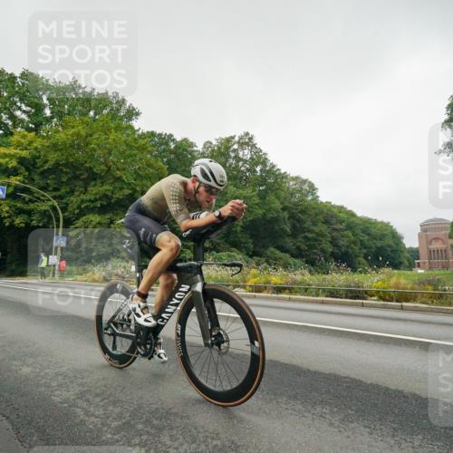 14.09.2025 - Stadtparktriathlon Michael Burmester http://msf.ph/oto/8889415 14.09.2025 09:12:32 Radfahren 344, 374, 431, 480 meine-sportfotos.de