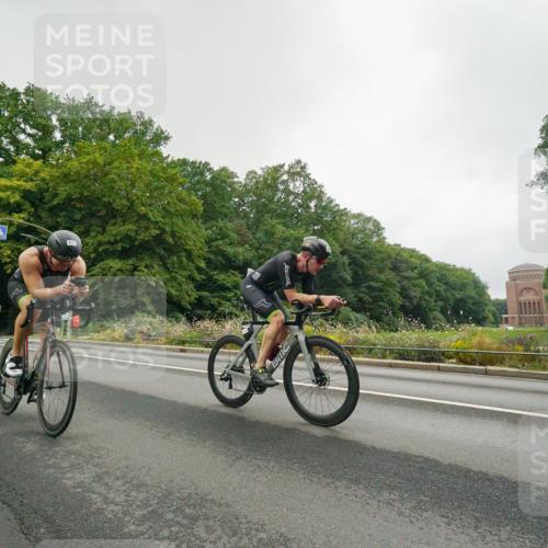 14.09.2025 - Stadtparktriathlon Michael Burmester http://msf.ph/oto/8889459 14.09.2025 09:14:04 Radfahren 333, 366, 368, 419 meine-sportfotos.de
