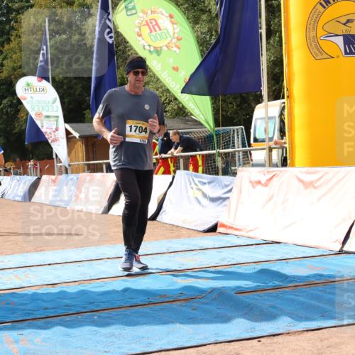 14.09.2025 - Airport Race Strokosch-Dieckow http://msf.ph/oto/8889476 14.09.2025 13:04:07 Ziel 957, 1704, 1722 meine-sportfotos.de