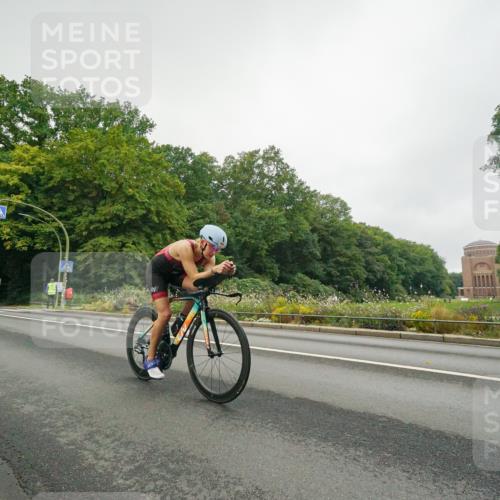 14.09.2025 - Stadtparktriathlon Michael Burmester http://msf.ph/oto/8889538 14.09.2025 09:15:57 Radfahren 357, 376, 398, 434, 466, 488 meine-sportfotos.de
