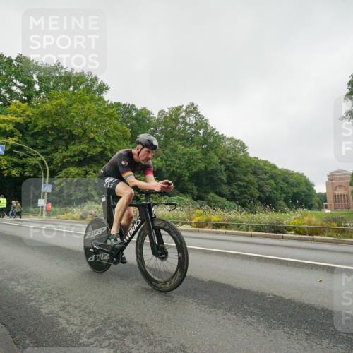 14.09.2025 - Stadtparktriathlon Michael Burmester http://msf.ph/oto/8889657 14.09.2025 09:18:20 Radfahren 317, 344, 395, 420, 456, 468, 481 meine-sportfotos.de