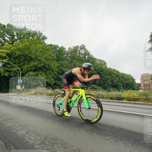 14.09.2025 - Stadtparktriathlon Michael Burmester http://msf.ph/oto/8889694 14.09.2025 09:19:05 Radfahren 314, 334, 422, 431, 472, 480, 482 meine-sportfotos.de