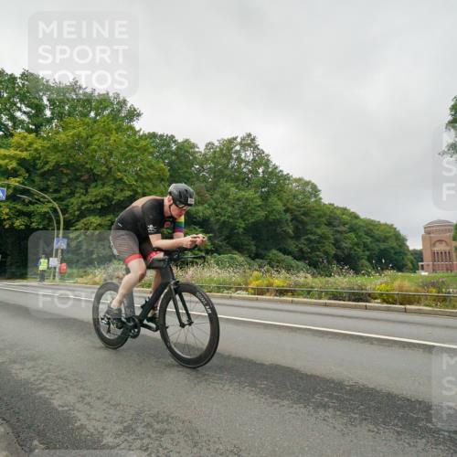 14.09.2025 - Stadtparktriathlon Michael Burmester http://msf.ph/oto/8889994 14.09.2025 09:25:36 Radfahren 316, 425, 431, 481, 483 meine-sportfotos.de