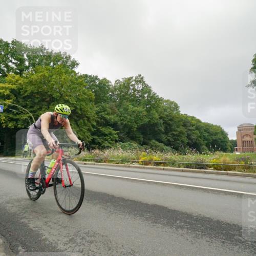 14.09.2025 - Stadtparktriathlon Michael Burmester http://msf.ph/oto/8890072 14.09.2025 09:27:35 Radfahren 346, 379, 386, 445, 467, 473, 506 meine-sportfotos.de