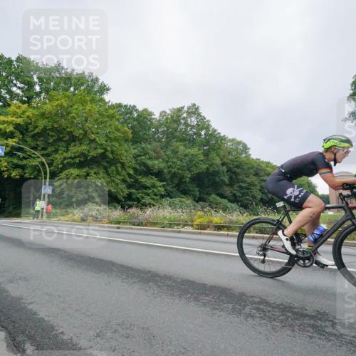 14.09.2025 - Stadtparktriathlon Michael Burmester http://msf.ph/oto/8890404 14.09.2025 09:40:29 Radfahren 443, 446, 447, 475, 483, 486, 495 meine-sportfotos.de