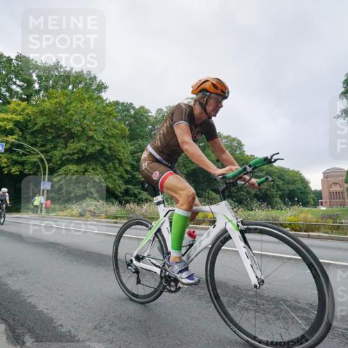 14.09.2025 - Stadtparktriathlon Michael Burmester http://msf.ph/oto/8890420 14.09.2025 09:41:09 Radfahren 439, 452, 459, 469, 472, 503 meine-sportfotos.de