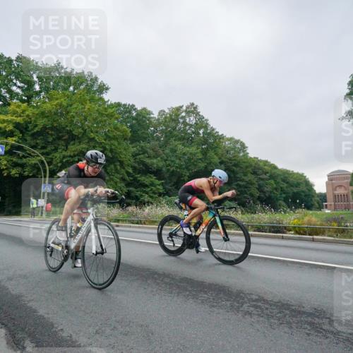 14.09.2025 - Stadtparktriathlon Michael Burmester http://msf.ph/oto/8890449 14.09.2025 09:42:47 Radfahren 445, 463, 466, 477, 478, 506 meine-sportfotos.de