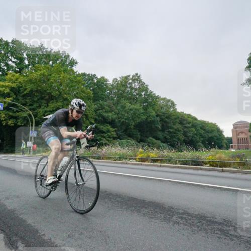 14.09.2025 - Stadtparktriathlon Michael Burmester http://msf.ph/oto/8890452 14.09.2025 09:43:34 Radfahren 456, 494, 504 meine-sportfotos.de