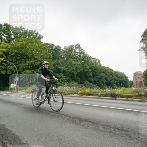 14.09.2025 - Stadtparktriathlon Michael Burmester http://msf.ph/oto/8890635 14.09.2025 09:56:42 Radfahren 440, 517, 535, 553, 619 meine-sportfotos.de