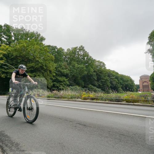 14.09.2025 - Stadtparktriathlon Michael Burmester http://msf.ph/oto/8891089 14.09.2025 10:21:39 Radfahren 509, 528, 531, 562, 570, 657, 691 meine-sportfotos.de