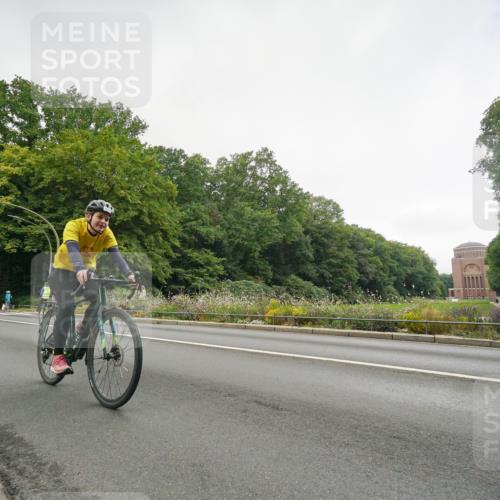 14.09.2025 - Stadtparktriathlon Michael Burmester http://msf.ph/oto/8891231 14.09.2025 10:26:48 Radfahren 514, 606, 609, 659, 718 meine-sportfotos.de