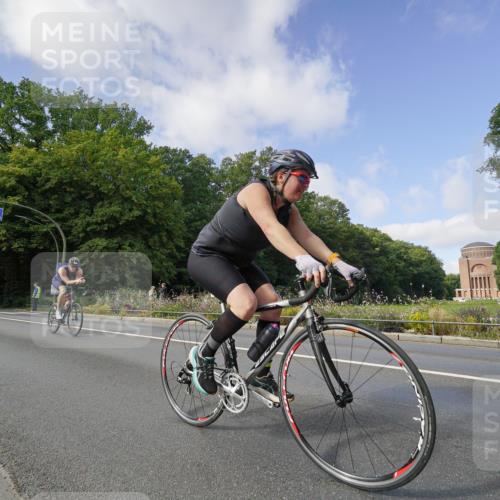 14.09.2025 - Stadtparktriathlon Michael Burmester http://msf.ph/oto/8892030 14.09.2025 10:54:56 Radfahren 636, 687, 700, 704, 728, 780, 786, 787, 790, 825, 901 meine-sportfotos.de