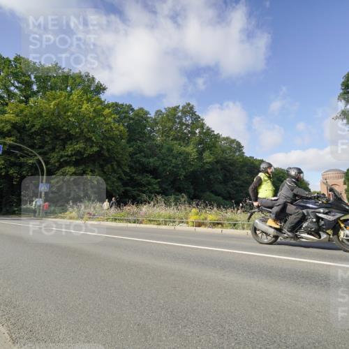 14.09.2025 - Stadtparktriathlon Michael Burmester http://msf.ph/oto/8892047 14.09.2025 10:55:18 Radfahren 632, 705, 721, 729, 842, 847, 875 meine-sportfotos.de