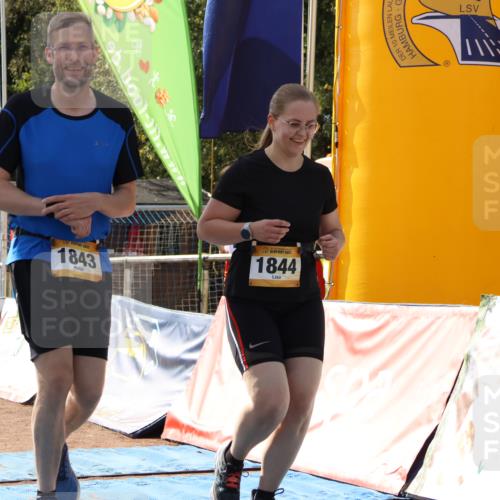 14.09.2025 - Airport Race Strokosch-Dieckow http://msf.ph/oto/8892172 14.09.2025 13:26:08 Ziel 1843, 1844 meine-sportfotos.de