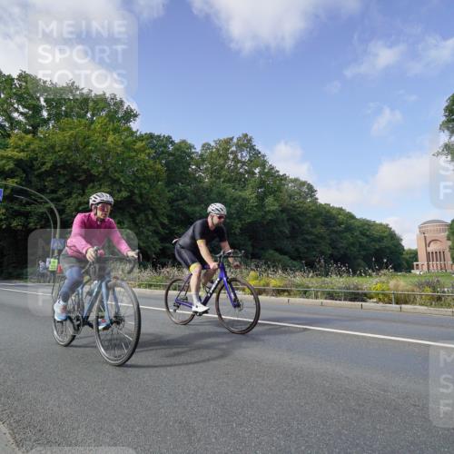 14.09.2025 - Stadtparktriathlon Michael Burmester http://msf.ph/oto/8892323 14.09.2025 11:04:19 Radfahren 628, 655, 671, 686, 755, 771, 774, 802, 803, 818, 857 meine-sportfotos.de