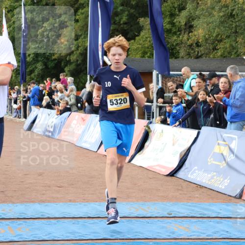 14.09.2025 - Airport Race Strokosch-Dieckow http://msf.ph/oto/8892325 14.09.2025 11:59:23 Ziel 5049, 5320, 5462 meine-sportfotos.de