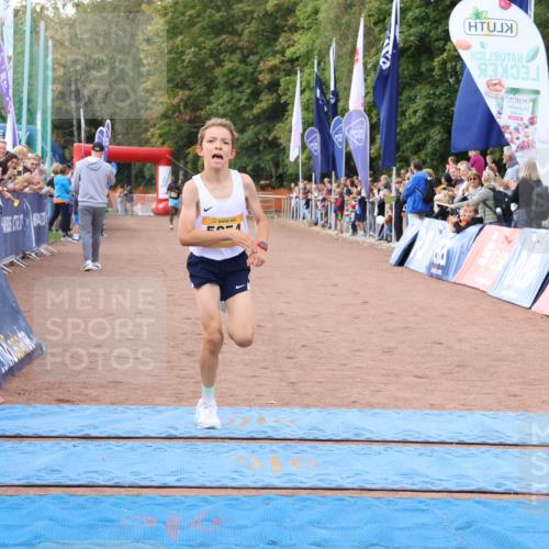 14.09.2025 - Airport Race Strokosch-Dieckow http://msf.ph/oto/8892440 14.09.2025 11:59:53 Ziel 5054 meine-sportfotos.de