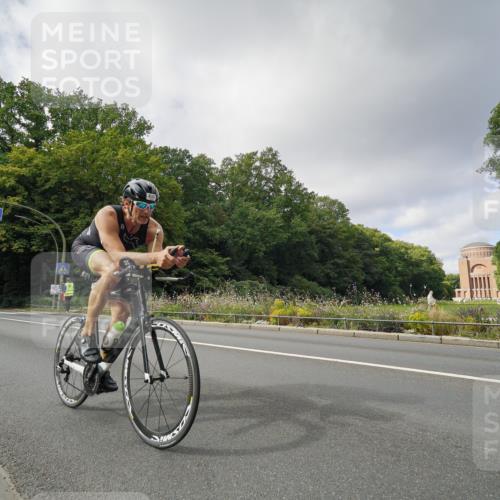 14.09.2025 - Stadtparktriathlon Michael Burmester http://msf.ph/oto/8892870 14.09.2025 11:27:36 Radfahren 841, 859, 889, 917, 1020 meine-sportfotos.de