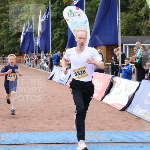 14.09.2025 - Airport Race Strokosch-Dieckow http://msf.ph/oto/8892921 14.09.2025 12:02:58 Ziel 527, 5108, 5319, 5328, 5340 meine-sportfotos.de