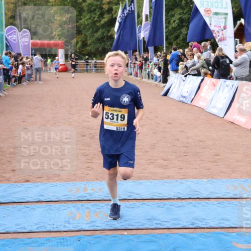 14.09.2025 - Airport Race Strokosch-Dieckow http://msf.ph/oto/8892929 14.09.2025 12:03:00 Ziel 5319, 5328, 5340 meine-sportfotos.de