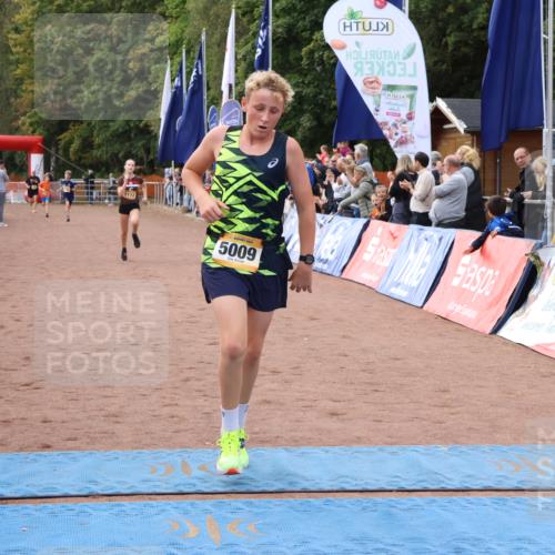 14.09.2025 - Airport Race Strokosch-Dieckow http://msf.ph/oto/8893013 14.09.2025 12:03:38 Ziel 5009, 5112, 5491 meine-sportfotos.de