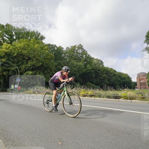 14.09.2025 - Stadtparktriathlon Michael Burmester http://msf.ph/oto/8893213 14.09.2025 11:42:25 Radfahren 934, 935, 962, 969, 979, 1011, 1012, 1023, 1066, 1084 meine-sportfotos.de