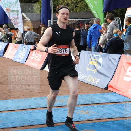 14.09.2025 - Airport Race Strokosch-Dieckow http://msf.ph/oto/8894377 14.09.2025 12:10:46 Ziel 57, 875, 1450, 4002, 4221, 5316 meine-sportfotos.de