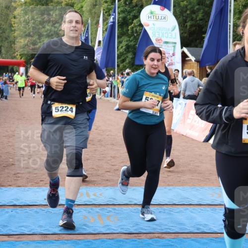 14.09.2025 - Airport Race Strokosch-Dieckow http://msf.ph/oto/8895105 14.09.2025 12:13:29 Ziel 496, 714, 1358, 5224, 5255, 5387, 5492, 5497 meine-sportfotos.de