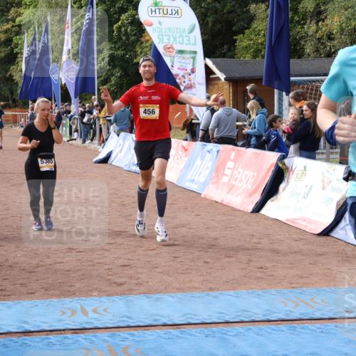 14.09.2025 - Airport Race Strokosch-Dieckow http://msf.ph/oto/8895975 14.09.2025 12:16:31 Ziel 119, 429, 456, 485, 548, 653, 5128, 5365 meine-sportfotos.de