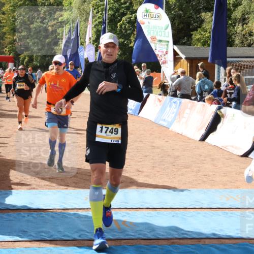 14.09.2025 - Airport Race Strokosch-Dieckow http://msf.ph/oto/8896277 14.09.2025 12:17:24 Ziel 53, 318, 353, 648, 827, 1673, 1749, 1911, 4045, 4224, 5442 meine-sportfotos.de