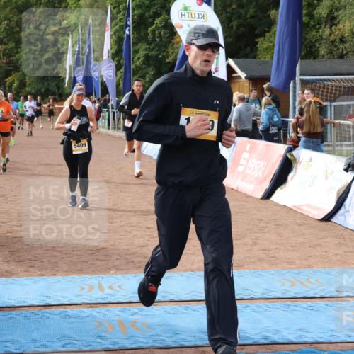 14.09.2025 - Airport Race Strokosch-Dieckow http://msf.ph/oto/8896572 14.09.2025 12:18:44 Ziel 234, 465, 504, 907, 1189, 1892, 5223, 5357, 5409 meine-sportfotos.de