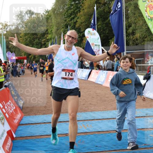14.09.2025 - Airport Race Strokosch-Dieckow http://msf.ph/oto/8896619 14.09.2025 12:19:26 Ziel 72, 74, 174, 555, 746, 1050, 1059, 1392, 4055, 4143, 5268, 5481 meine-sportfotos.de