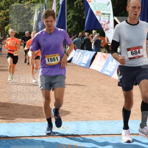 14.09.2025 - Airport Race Strokosch-Dieckow http://msf.ph/oto/8897226 14.09.2025 12:21:44 Ziel 31, 34, 684, 960, 1051, 1217, 1551, 4038 meine-sportfotos.de